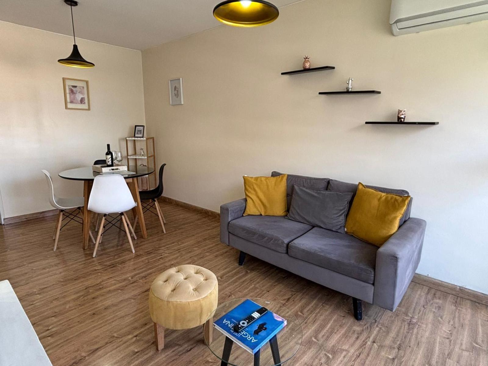 Del Rio Bienes Raices Sarmiento 7 * Mendoza