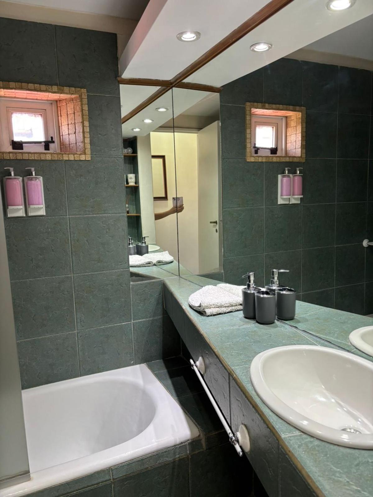Del Rio Bienes Raices Sarmiento 7 Apartment *